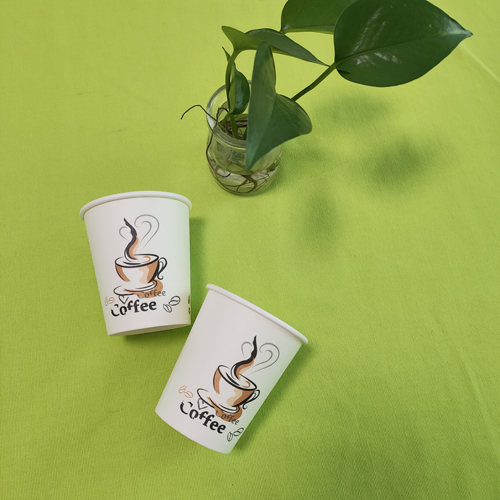 Naka-pack na ang mga paper cup at handa nang ipadala