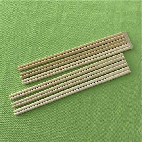 Ang pagkakaiba sa pagitan ng mga chopstick ng kawayan at mga chopstick na gawa sa kahoy(1)